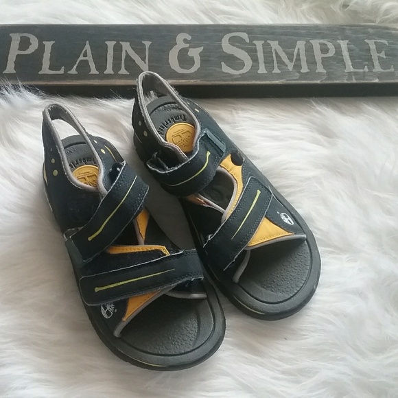 Keen Sandals NWOT - Picture 1 of 7